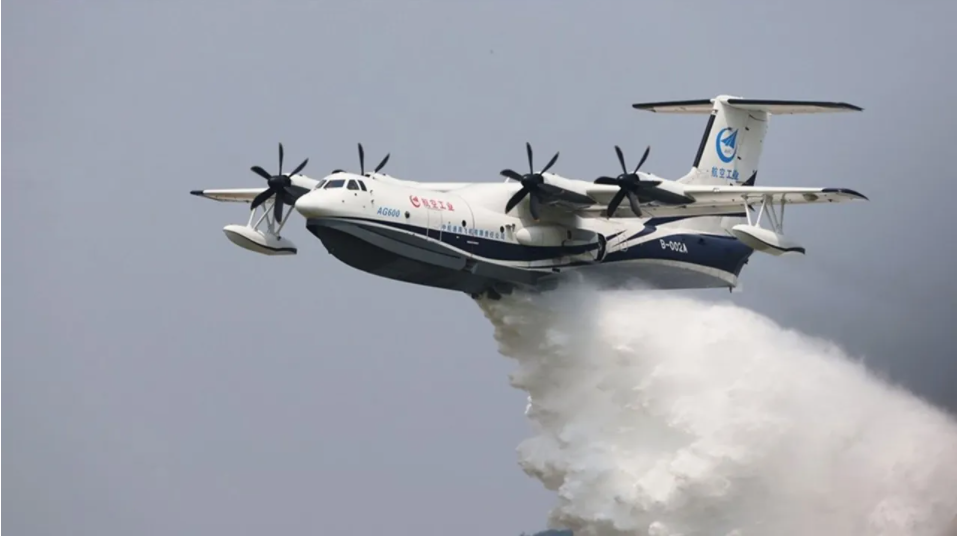 祝贺！中国首架C919大飞机首飞试验成功